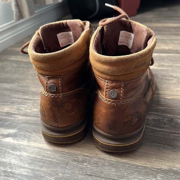 North Face Men’s Leather Waterproof boots!! - Picture 4 of 5
